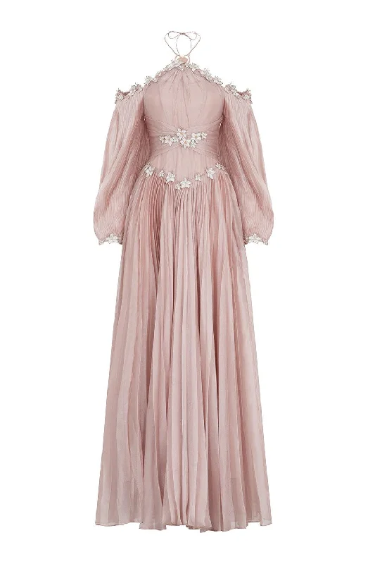 Metallic - Accented Casual Dresses for a Shiny Finish Harley Pleated Halter Neck Chiffon Maxi Dress Metallic - Accented Casual Dresses for a Shiny Finish Harley Pleated Halter Neck Chiffon Maxi Dress
