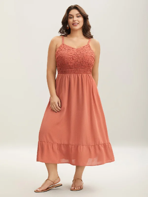 Smocked Waist Casual Dresses for Comfort​ Lace Patchwork Stretchy Waist Midi Dress
