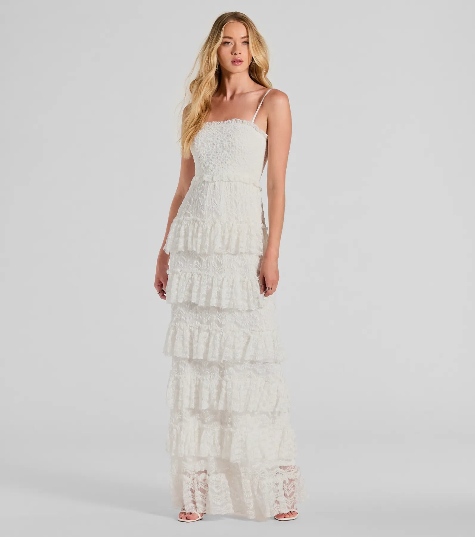 Winter - Warm Casual Dresses with Lined Fabrics Follow Your Heart Sleeveless Ruffled Lace Maxi Dress Winter - Warm Casual Dresses with Lined Fabrics Follow Your Heart Sleeveless Ruffled Lace Maxi Dress