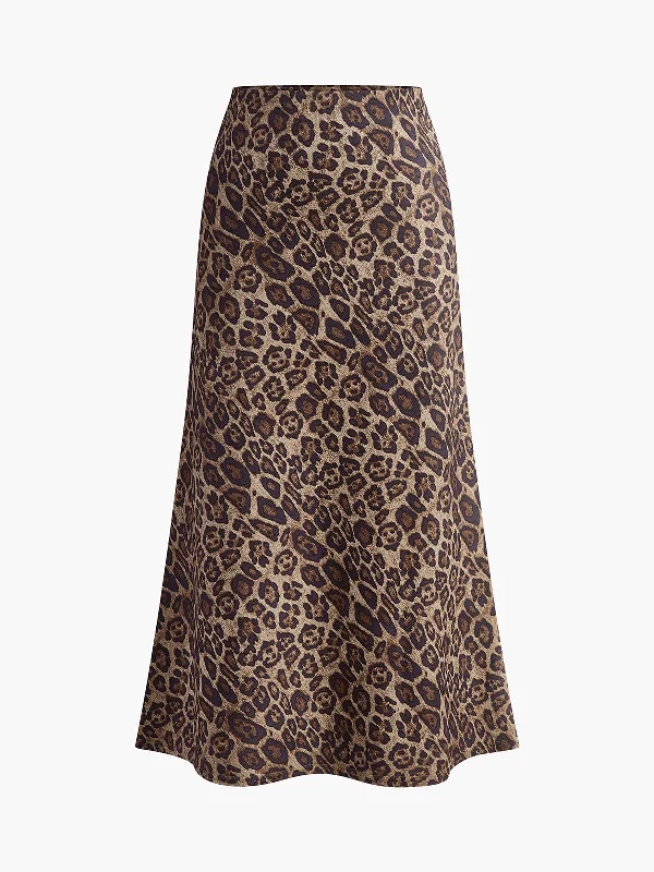 Velvet Casual Dresses for a Luxurious Look​ Mid-Waist Leopard Printed Skirt