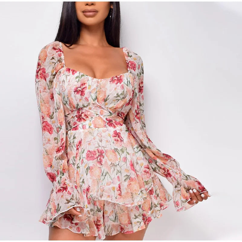 Mini dresses with gathered skirts for a voluminous effect FashionSierra - 2024 Square Collar Lace Up Floral Mini Dress Mini dresses with gathered skirts for a voluminous effect FashionSierra - 2024 Square Collar Lace Up Floral Mini Dress