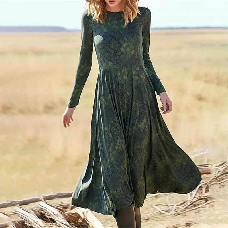 Mini dresses with side slits for a sexy appeal Elegant Vintage Dress