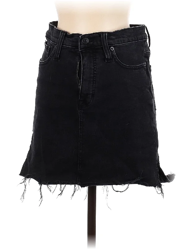 Denim skirts for teenagers with trendy designs Denim Skirt