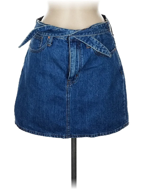 Denim skirts for teenagers with trendy designs Denim Skirt