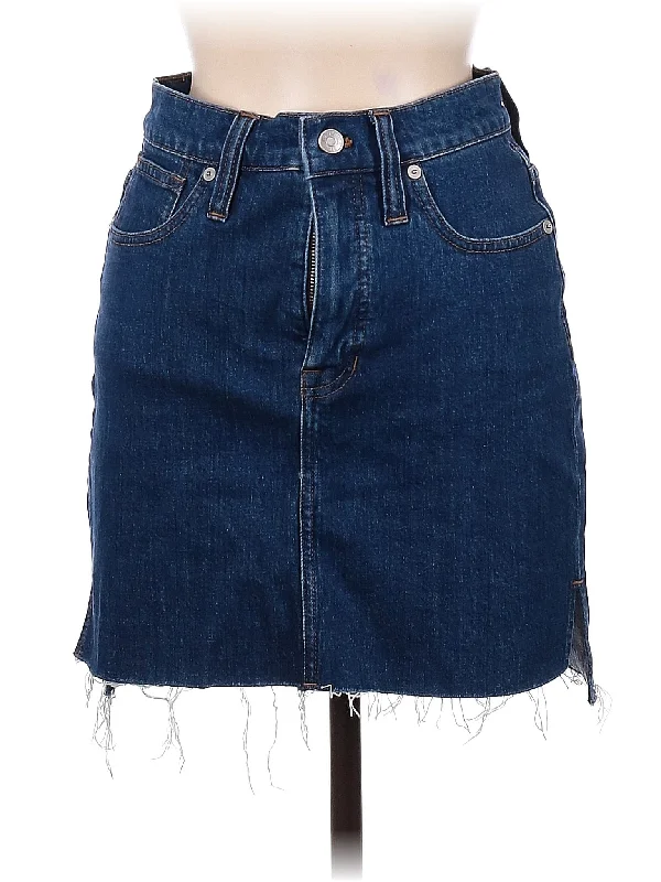 Denim skirts with denim jackets for a double - denim outfit Denim Skirt