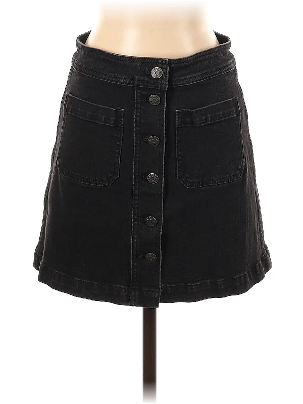 Denim skirts for women over 40 with classic styles Denim Skirt