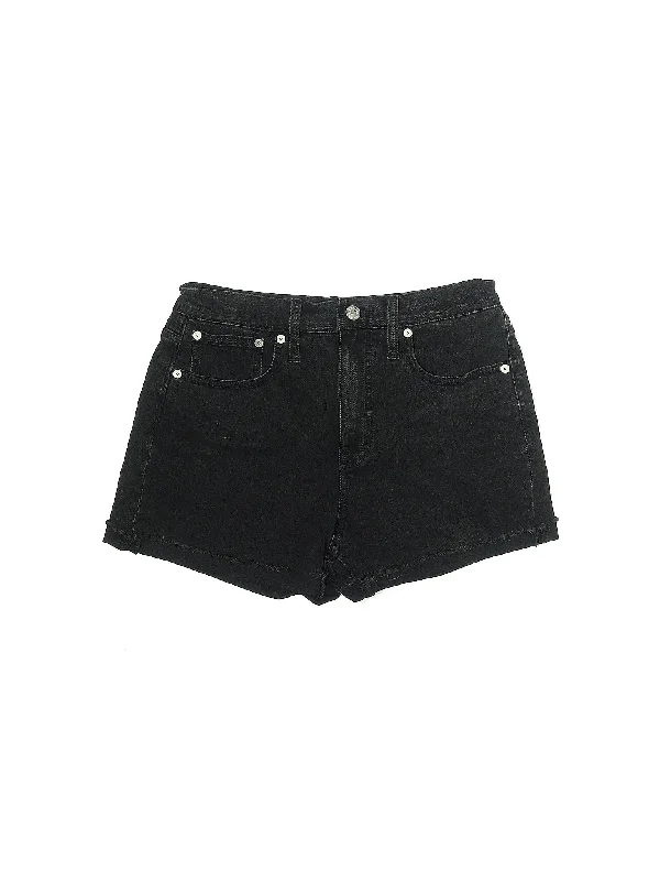 Plus Size Women's Denim Cut - off Shorts with Frayed Edges for a Casual and Laid - Back Vibe High-Rise Denim Shorts in Dark Wash Plus Size Women's Denim Cut - off Shorts with Frayed Edges for a Casual and Laid - Back Vibe High-Rise Denim Shorts in Dark Wash