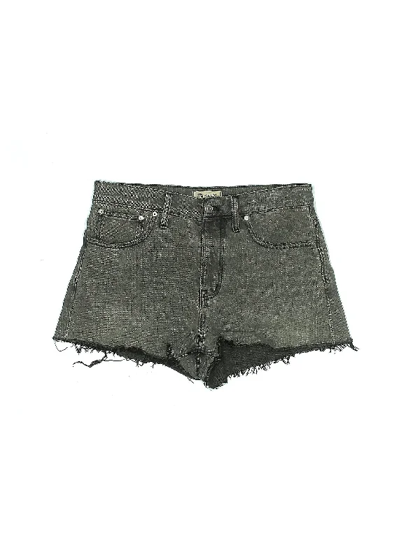 Women's Printed Geometric Patterned Shorts in Bright Colors for a Statement Look High-Rise Denim Shorts in Light Wash Women's Printed Geometric Patterned Shorts in Bright Colors for a Statement Look High-Rise Denim Shorts in Light Wash