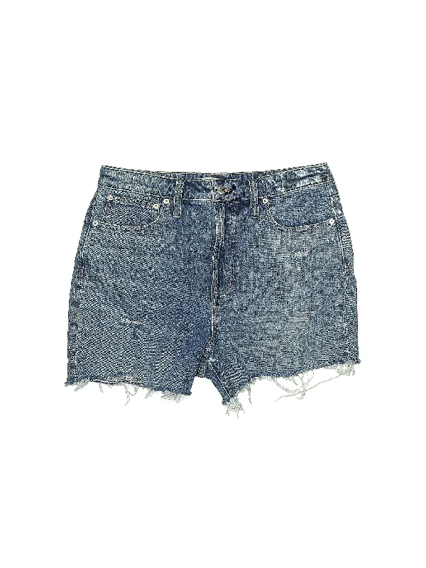 Women's High - Rise Paperbag Waist Shorts in Khaki for a Stylish and Comfortable Look High-Rise Denim Shorts in Medium Wash Women's High - Rise Paperbag Waist Shorts in Khaki for a Stylish and Comfortable Look High-Rise Denim Shorts in Medium Wash