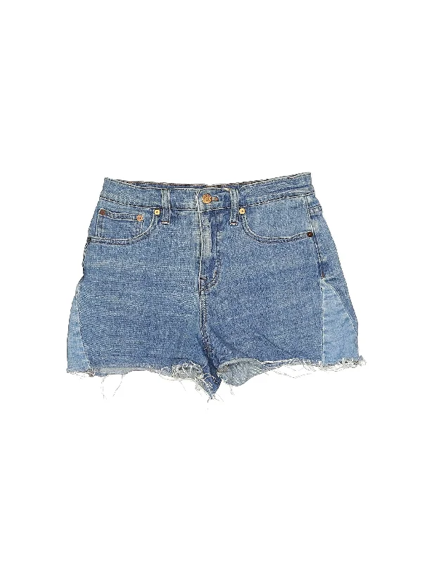Women's Printed Tropical Patterned Shorts in Turquoise for a Beachy and Fun Look High-Rise Denim Shorts in Medium Wash Women's Printed Tropical Patterned Shorts in Turquoise for a Beachy and Fun Look High-Rise Denim Shorts in Medium Wash
