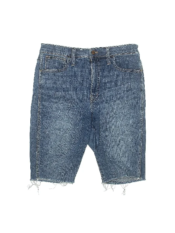 Women's Printed Animal Print Shorts in Brown and Black for a Bold and Fashion - Forward Appearance High-Rise Denim Shorts in Medium Wash Women's Printed Animal Print Shorts in Brown and Black for a Bold and Fashion - Forward Appearance High-Rise Denim Shorts in Medium Wash