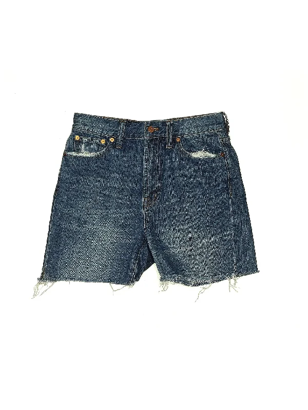 Women's Printed Floral Linen Shorts in Pastel Colors for a Summer Beach Outfit High-Rise Denim Shorts in Medium Wash Women's Printed Floral Linen Shorts in Pastel Colors for a Summer Beach Outfit High-Rise Denim Shorts in Medium Wash