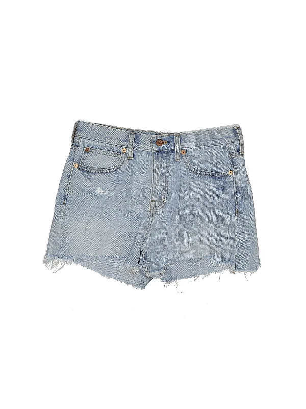 Women's Lace - Trimmed Shorts in White for a Romantic and Elegant Outfit High-Rise Denim Shorts in Medium Wash Women's Lace - Trimmed Shorts in White for a Romantic and Elegant Outfit High-Rise Denim Shorts in Medium Wash