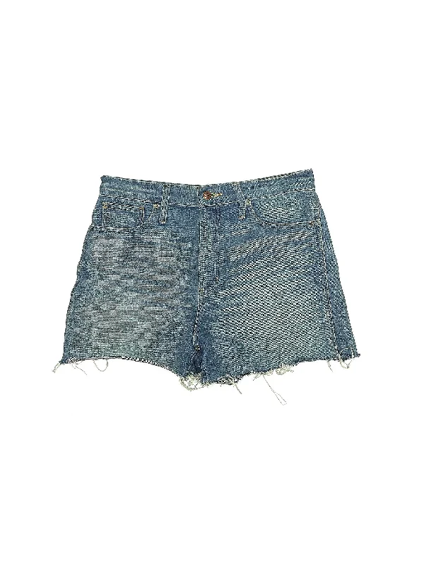 Women's Lace - Trimmed Shorts in White for a Romantic and Elegant Outfit High-Rise Denim Shorts in Medium Wash Women's Lace - Trimmed Shorts in White for a Romantic and Elegant Outfit High-Rise Denim Shorts in Medium Wash