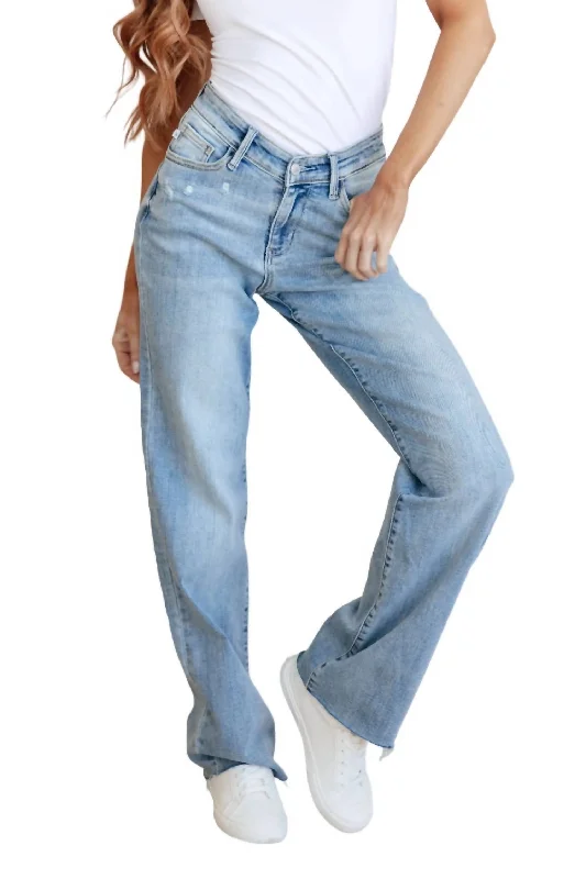 Button - fly women jeans with a traditional touch High Rise V Front Waistband Straight Jeans In Light Wash Button - fly women jeans with a traditional touch High Rise V Front Waistband Straight Jeans In Light Wash