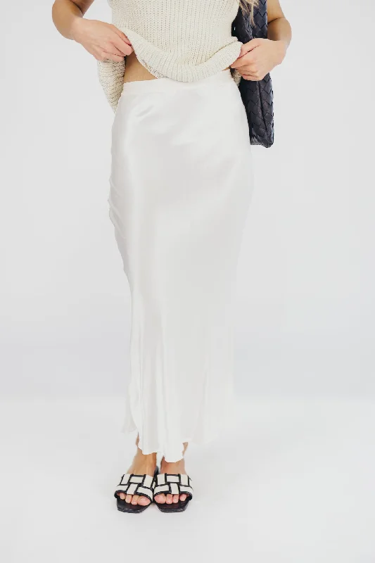 High - Waisted Plus Size Women's Denim Shorts with Distressed Details for a Trendy Look Kimberley Satin Long Midi Skirt in Champagne High - Waisted Plus Size Women's Denim Shorts with Distressed Details for a Trendy Look Kimberley Satin Long Midi Skirt in Champagne