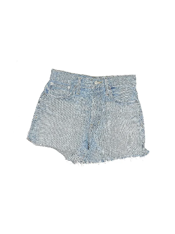 Women's Printed Geometric Patterned Shorts in Bright Colors for a Statement Look Low-Rise Denim Shorts in Light Wash Women's Printed Geometric Patterned Shorts in Bright Colors for a Statement Look Low-Rise Denim Shorts in Light Wash