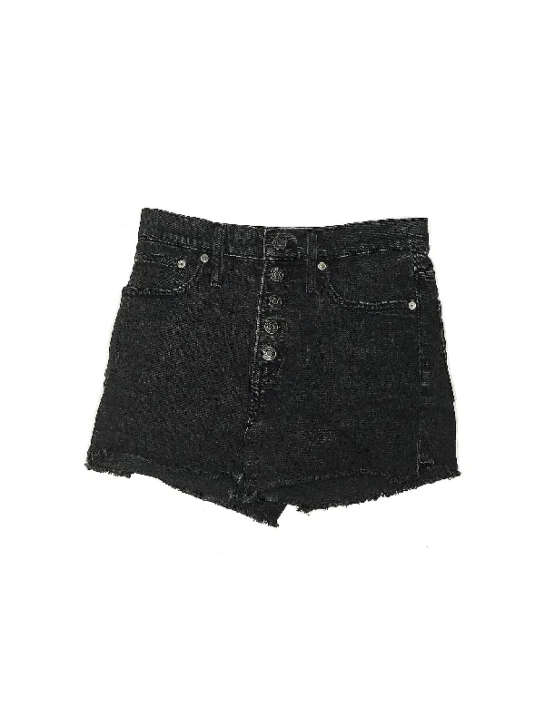Women's Ruffled Hem Denim Shorts in Light Wash for a Feminine and Fashionable Style Mid-Rise Denim Shorts in Dark Wash Women's Ruffled Hem Denim Shorts in Light Wash for a Feminine and Fashionable Style Mid-Rise Denim Shorts in Dark Wash