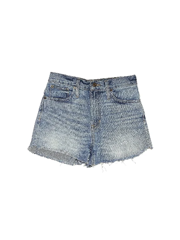 Women's Lace - Trimmed Shorts in White for a Romantic and Elegant Outfit Mid-Rise Denim Shorts in Light Wash Women's Lace - Trimmed Shorts in White for a Romantic and Elegant Outfit Mid-Rise Denim Shorts in Light Wash
