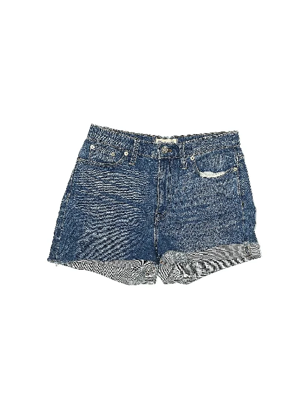 Plus Size Women's Drawstring Linen - Blend Shorts in Beige for a Relaxing Vacation Mid-Rise Denim Shorts in Medium Wash Plus Size Women's Drawstring Linen - Blend Shorts in Beige for a Relaxing Vacation Mid-Rise Denim Shorts in Medium Wash