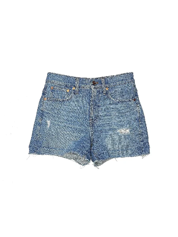 Women's Lace - Trimmed Shorts in White for a Romantic and Elegant Outfit Mid-Rise Denim Shorts in Medium Wash Women's Lace - Trimmed Shorts in White for a Romantic and Elegant Outfit Mid-Rise Denim Shorts in Medium Wash