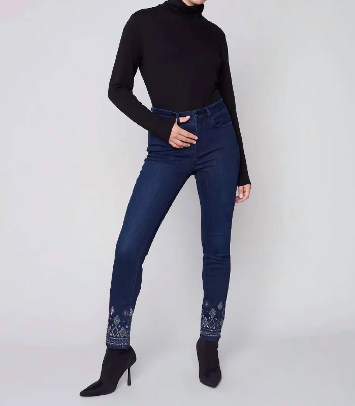 Embellished women jeans with studs or rhinestones for a glamorous touch Stetch Embroidered Slim Leg Jeans In Blue Black Embellished women jeans with studs or rhinestones for a glamorous touch Stetch Embroidered Slim Leg Jeans In Blue Black