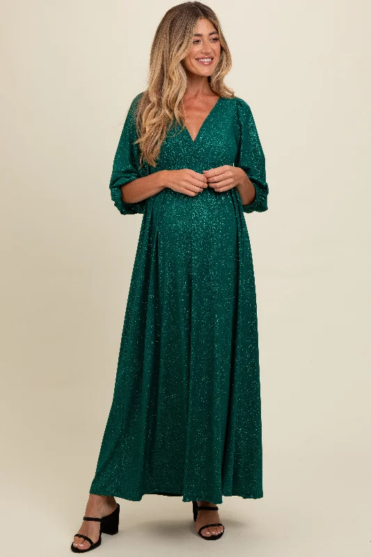 Maxi dresses with a halter neck for a stylish and sophisticated choice Forest Green Glitter V-Neck Maternity Maxi Dress
