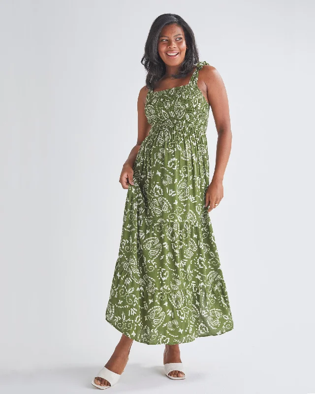 Maxi dresses with one - shoulder designs for a stylish and asymmetric look Lilliana Maternity Green Maxi Dress in Paisley Maxi dresses with one - shoulder designs for a stylish and asymmetric look Lilliana Maternity Green Maxi Dress in Paisley