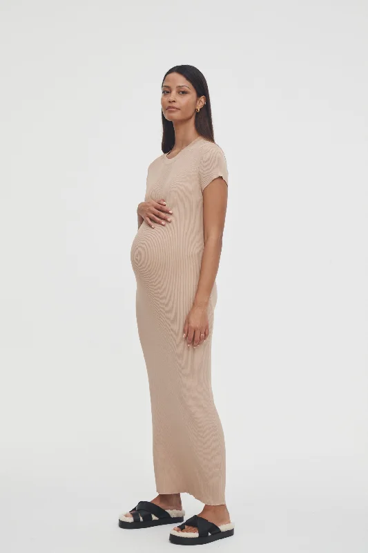 Maxi dresses with a ruffled neckline for a charming look Formentera Maxi Dress - FINAL SALE Maxi dresses with a ruffled neckline for a charming look Formentera Maxi Dress - FINAL SALE