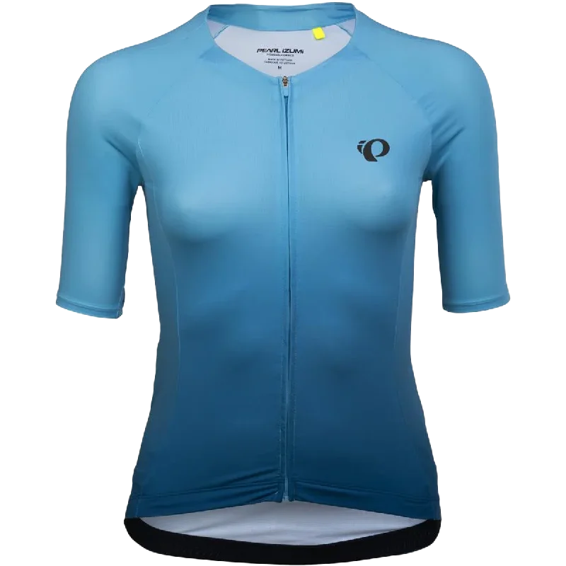 Women's jersey in classic black for a versatile look Women's Attack Air Jersey