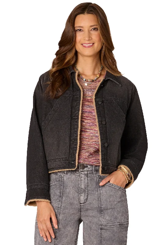 Denim Top with a Collared Neckline for a Preppy Style Sherpa Lined Cropped Hem Denim Jacket Denim Top with a Collared Neckline for a Preppy Style Sherpa Lined Cropped Hem Denim Jacket