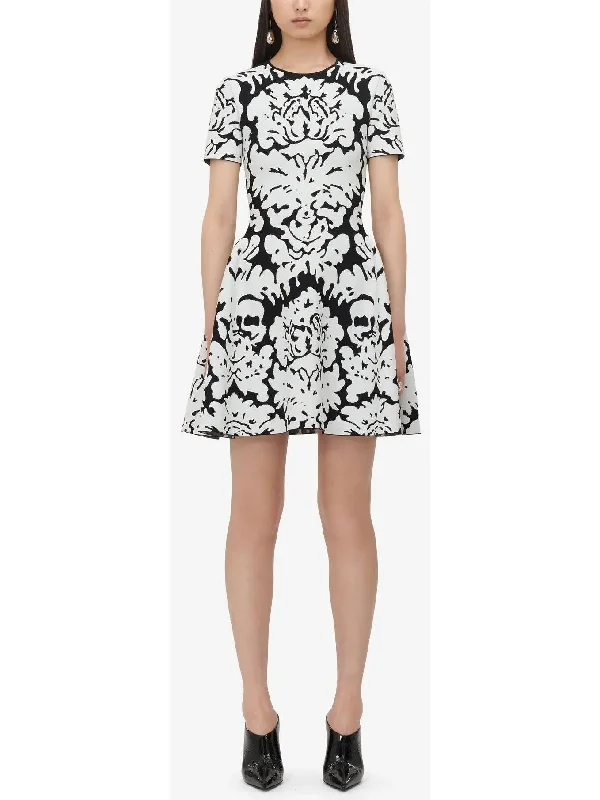 Long - Sleeve Women Dress in Velvet for a Luxurious Winter Look Damask Jacquard Mini Dress in Black and White Long - Sleeve Women Dress in Velvet for a Luxurious Winter Look Damask Jacquard Mini Dress in Black and White