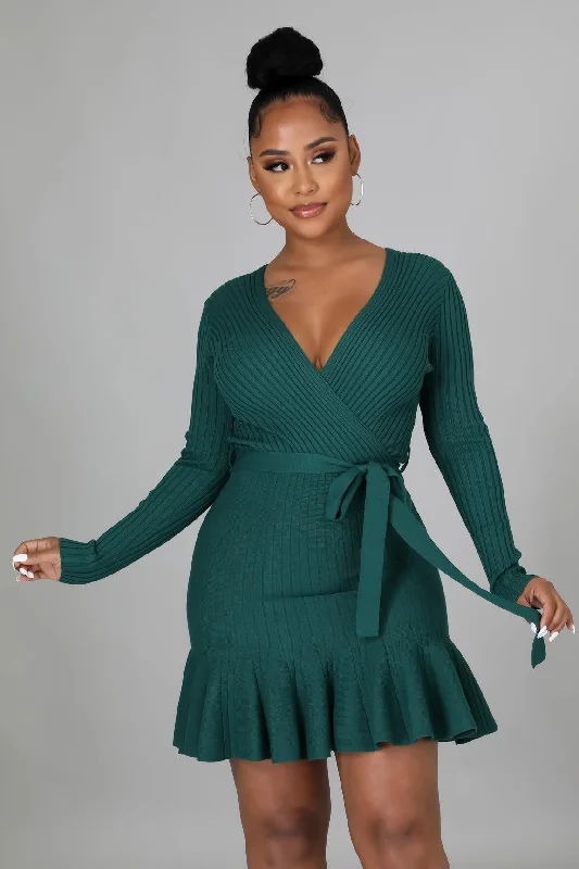 Printed Abstract Women Dress for a Modern and Artistic Appeal Hunter Green Fit & Flare Mini Dress Printed Abstract Women Dress for a Modern and Artistic Appeal Hunter Green Fit & Flare Mini Dress