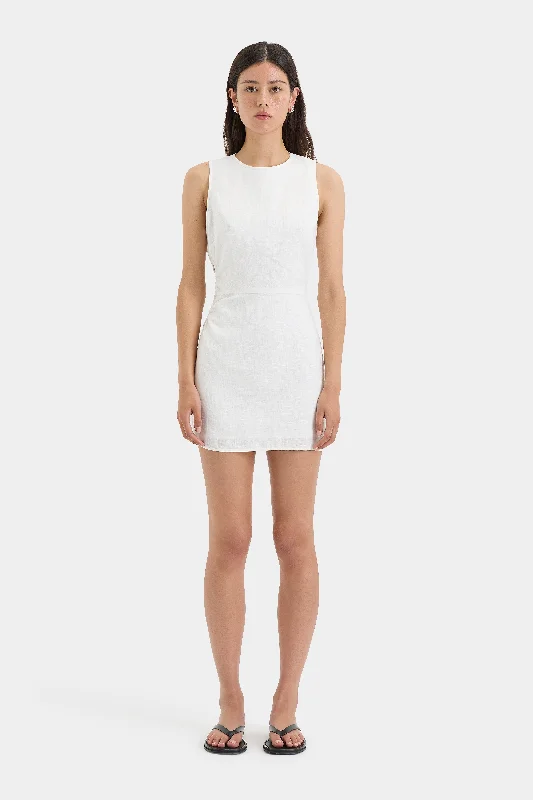 Halter Neck Women Dress to Show Off the Shoulders and Neckline D'orsay Corded Mini Dress