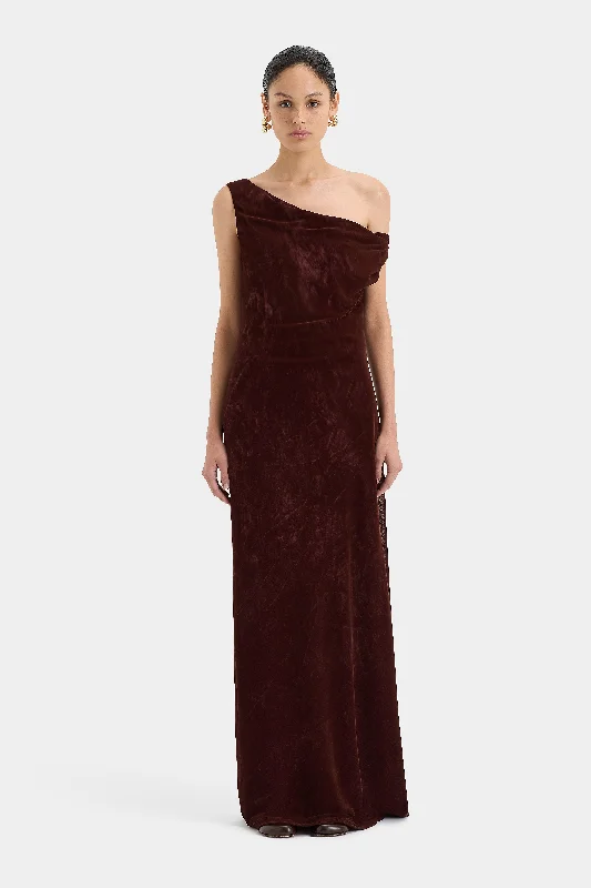 Plus Size Women Dress with a Flattering A - Line Cut for Comfort and Style Ezra Gown Plus Size Women Dress with a Flattering A - Line Cut for Comfort and Style Ezra Gown