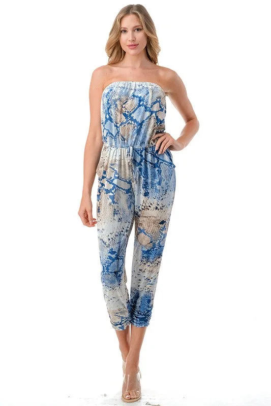 Women jumpsuits with pleated pants for a classic and sophisticated look Strapless Jogger pant Jumpsuit blue snake Women jumpsuits with pleated pants for a classic and sophisticated look Strapless Jogger pant Jumpsuit blue snake