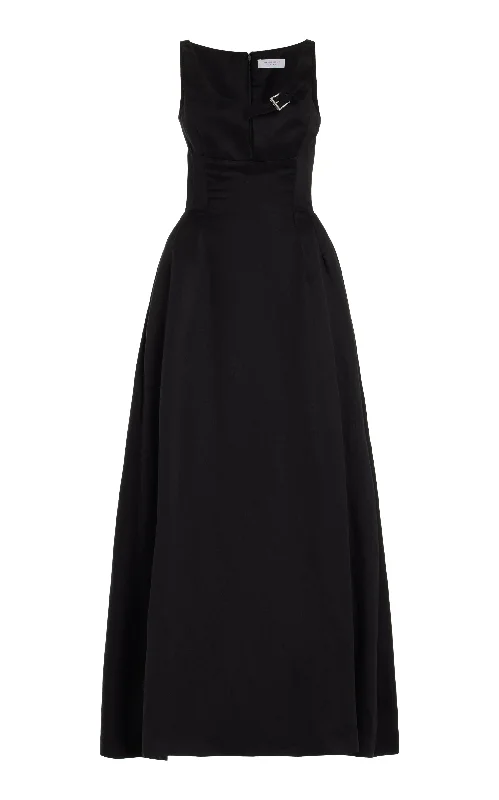Mermaid - Style Women Dress with a Fitted Silhouette for Special Occasions Sven Maxi Dress in Black Silk Linen Satin Mermaid - Style Women Dress with a Fitted Silhouette for Special Occasions Sven Maxi Dress in Black Silk Linen Satin