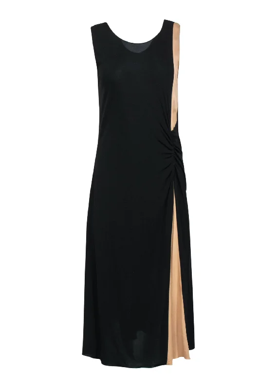 Plus Size Women Dress with a Flattering A - Line Cut for Comfort and Style Plus Size Women Dress with a Flattering A - Line Cut for Comfort and Style Armani Collezioni - Black Gathered Side Tank Dress w/ Nude Slit Sz 12 Plus Size Women Dress with a Flattering A - Line Cut for Comfort and Style Plus Size Women Dress with a Flattering A - Line Cut for Comfort and Style Armani Collezioni - Black Gathered Side Tank Dress w/ Nude Slit Sz 12