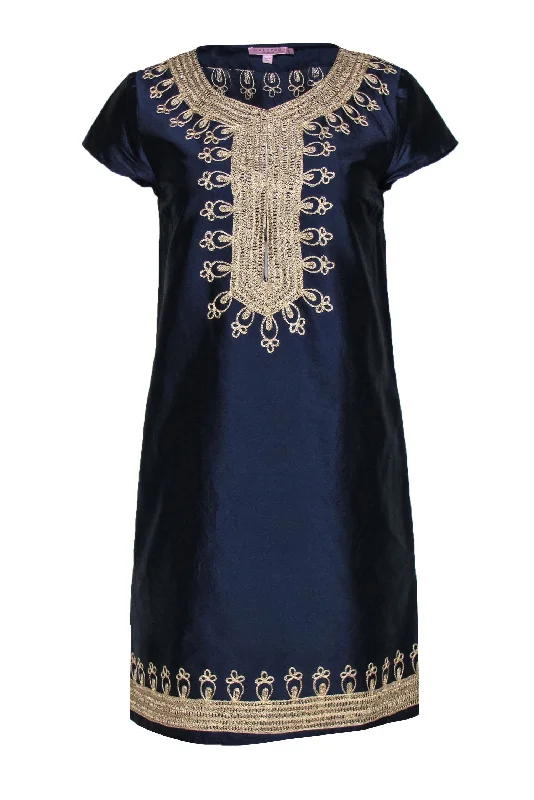 Shift Women Dress with a Simple and Classic Design for Everyday Wear Shift Women Dress with a Simple and Classic Design for Everyday Wear Calypso - Navy Short Sleeve Silk Shift Dress w/ Gold Embroidery Sz S Shift Women Dress with a Simple and Classic Design for Everyday Wear Shift Women Dress with a Simple and Classic Design for Everyday Wear Calypso - Navy Short Sleeve Silk Shift Dress w/ Gold Embroidery Sz S