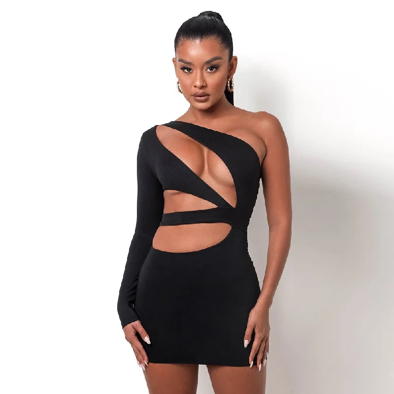 black stretchy dress