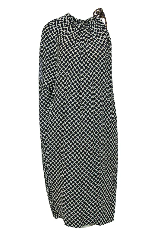 Lace - Embellished Women Dress for an Elegant and Sophisticated Appearance Lace - Embellished Women Dress for an Elegant and Sophisticated Appearance Dries Van Noten - Black & White Printed Draped Shift Dress w/ Accent Cord Sz 6 Lace - Embellished Women Dress for an Elegant and Sophisticated Appearance Lace - Embellished Women Dress for an Elegant and Sophisticated Appearance Dries Van Noten - Black & White Printed Draped Shift Dress w/ Accent Cord Sz 6
