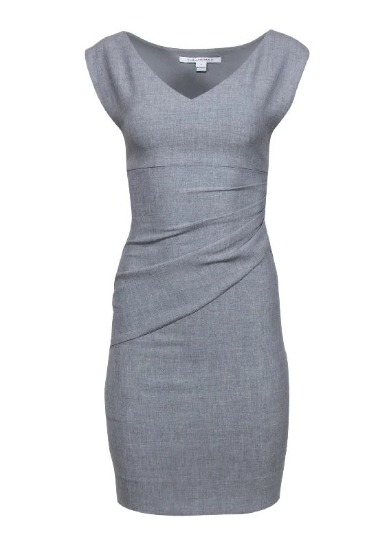 Backless Women Dress for a Sexy and Alluring Look at Evening Events Backless Women Dress for a Sexy and Alluring Look at Evening Events Diane von Furstenberg - Gray Gathered-Side V-Neck Sheath Dress Sz 0 Backless Women Dress for a Sexy and Alluring Look at Evening Events Backless Women Dress for a Sexy and Alluring Look at Evening Events Diane von Furstenberg - Gray Gathered-Side V-Neck Sheath Dress Sz 0