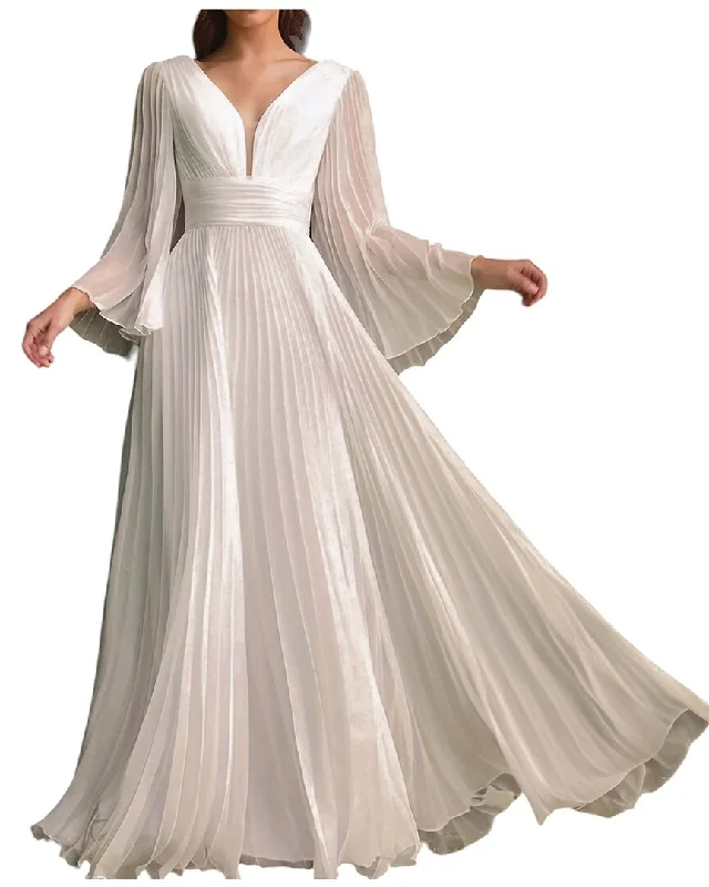 Pleated Women Dress with a Timeless and Elegant Texture Pleated Women Dress with a Timeless and Elegant Texture Juliet Roses Maxi Dress Pleated Women Dress with a Timeless and Elegant Texture Pleated Women Dress with a Timeless and Elegant Texture Juliet Roses Maxi Dress