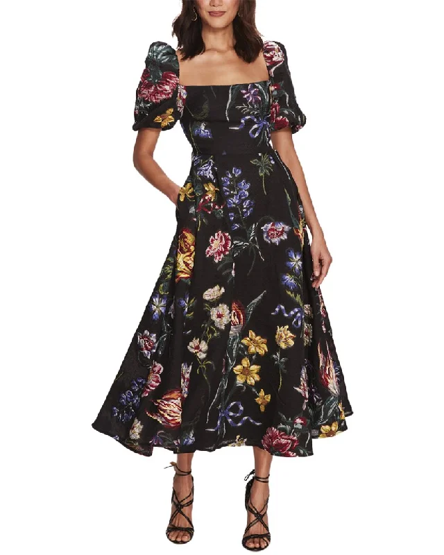 Long - Sleeve Women Dress in Velvet for a Luxurious Winter Look Long - Sleeve Women Dress in Velvet for a Luxurious Winter Look Marchesa Notte Floral Dress Long - Sleeve Women Dress in Velvet for a Luxurious Winter Look Long - Sleeve Women Dress in Velvet for a Luxurious Winter Look Marchesa Notte Floral Dress