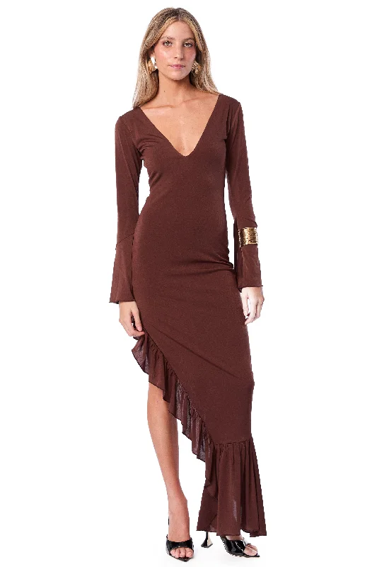 Pleated Women Dress with a Timeless and Elegant Texture Pleated Women Dress with a Timeless and Elegant Texture Mari Brown Dress Pleated Women Dress with a Timeless and Elegant Texture Pleated Women Dress with a Timeless and Elegant Texture Mari Brown Dress