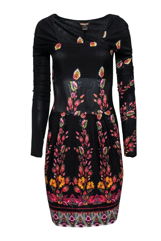 Ball Gown Women Dress with a Full Skirt for a Princess - like Look Ball Gown Women Dress with a Full Skirt for a Princess - like Look Roberto Cavalli - Black Floral Square Neck Fitted Dress Sz L Ball Gown Women Dress with a Full Skirt for a Princess - like Look Ball Gown Women Dress with a Full Skirt for a Princess - like Look Roberto Cavalli - Black Floral Square Neck Fitted Dress Sz L