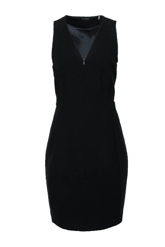 Backless Women Dress for a Sexy and Alluring Look at Evening Events Backless Women Dress for a Sexy and Alluring Look at Evening Events Elie Tahari - Black V-Neck Fitted Dress w/ Front Zipper Sz 8 Backless Women Dress for a Sexy and Alluring Look at Evening Events Backless Women Dress for a Sexy and Alluring Look at Evening Events Elie Tahari - Black V-Neck Fitted Dress w/ Front Zipper Sz 8