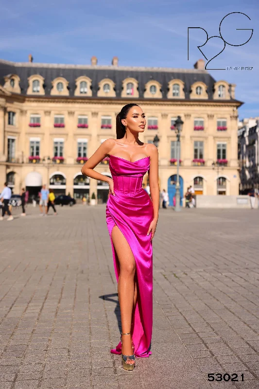 Long - Sleeve Women Dress in Velvet for a Luxurious Winter Look Long - Sleeve Women Dress in Velvet for a Luxurious Winter Look Tarik Ediz 53021 Long - Sleeve Women Dress in Velvet for a Luxurious Winter Look Long - Sleeve Women Dress in Velvet for a Luxurious Winter Look Tarik Ediz 53021