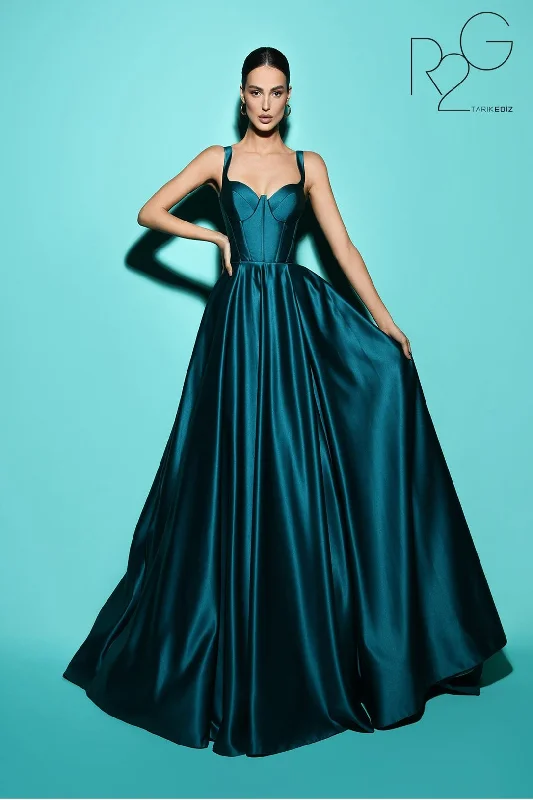 Lace - Embellished Women Dress for an Elegant and Sophisticated Appearance Lace - Embellished Women Dress for an Elegant and Sophisticated Appearance Tarik Ediz 53045 Lace - Embellished Women Dress for an Elegant and Sophisticated Appearance Lace - Embellished Women Dress for an Elegant and Sophisticated Appearance Tarik Ediz 53045