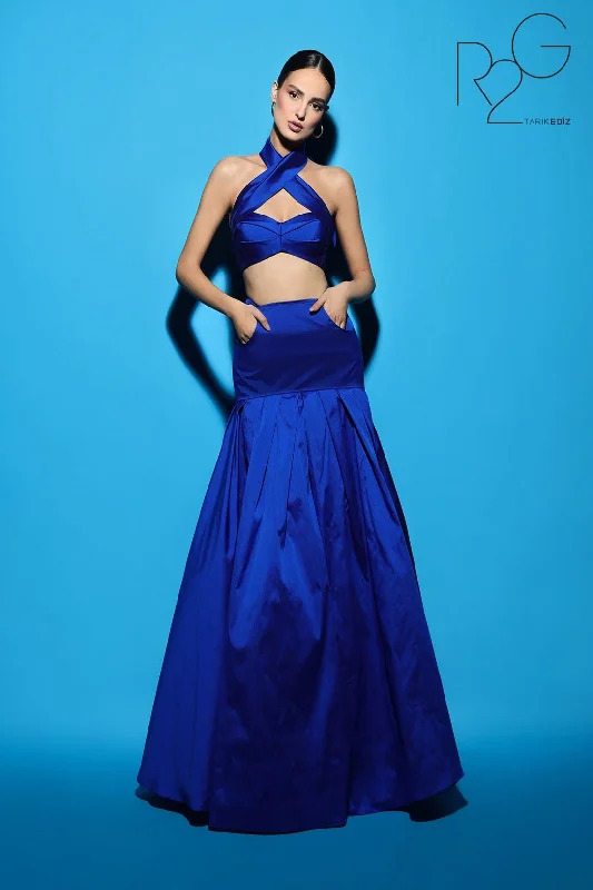 Pleated Women Dress with a Timeless and Elegant Texture Pleated Women Dress with a Timeless and Elegant Texture Tarik Ediz 53050 Pleated Women Dress with a Timeless and Elegant Texture Pleated Women Dress with a Timeless and Elegant Texture Tarik Ediz 53050